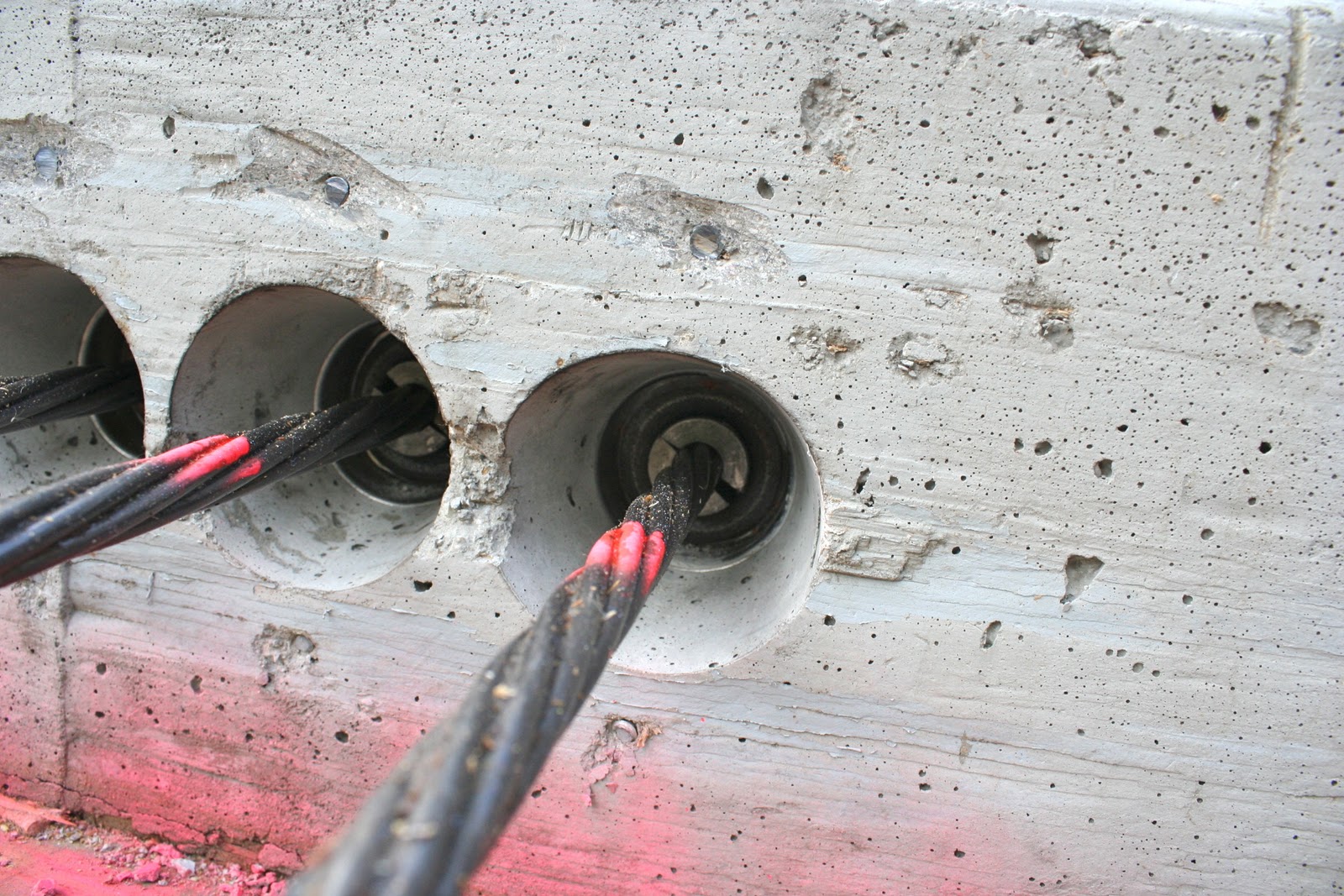 Différence entre le béton armé et le béton précontraint